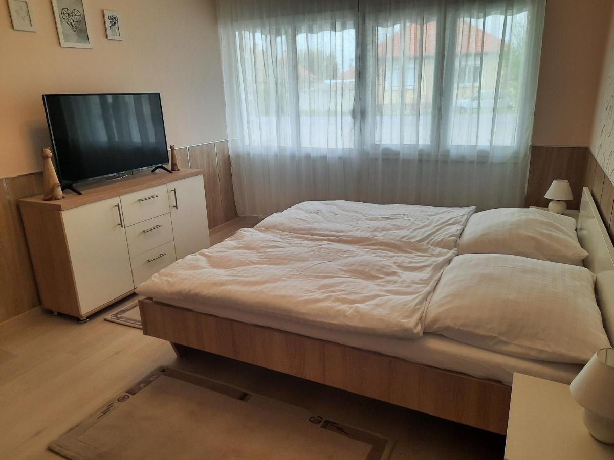 Apartmán Fenyo Apartman Nagykáta Exteriér fotografie